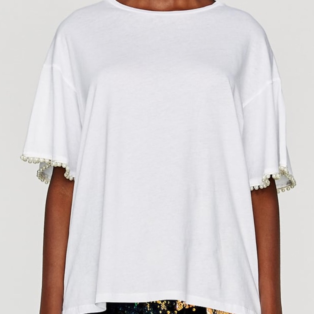 Ruffled T-Shirt with Faux Pearls